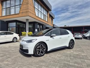 auto-volkswagen-id3-pro-iq-light-1