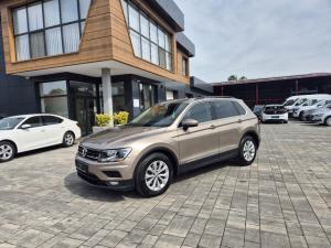 auto-volkswagen-tiguan-1