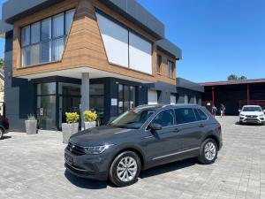 auto-volkswagen-tiguan-20-tdi-1